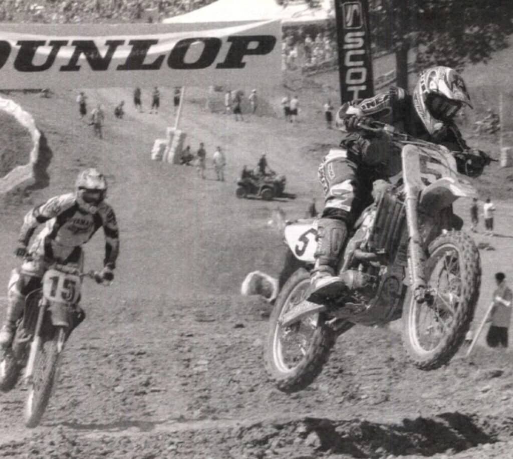 Mike LaRocco (5) on his way to the first of 36 straight Honda podium finishes (Steel City 2001). Cycle News Archives
