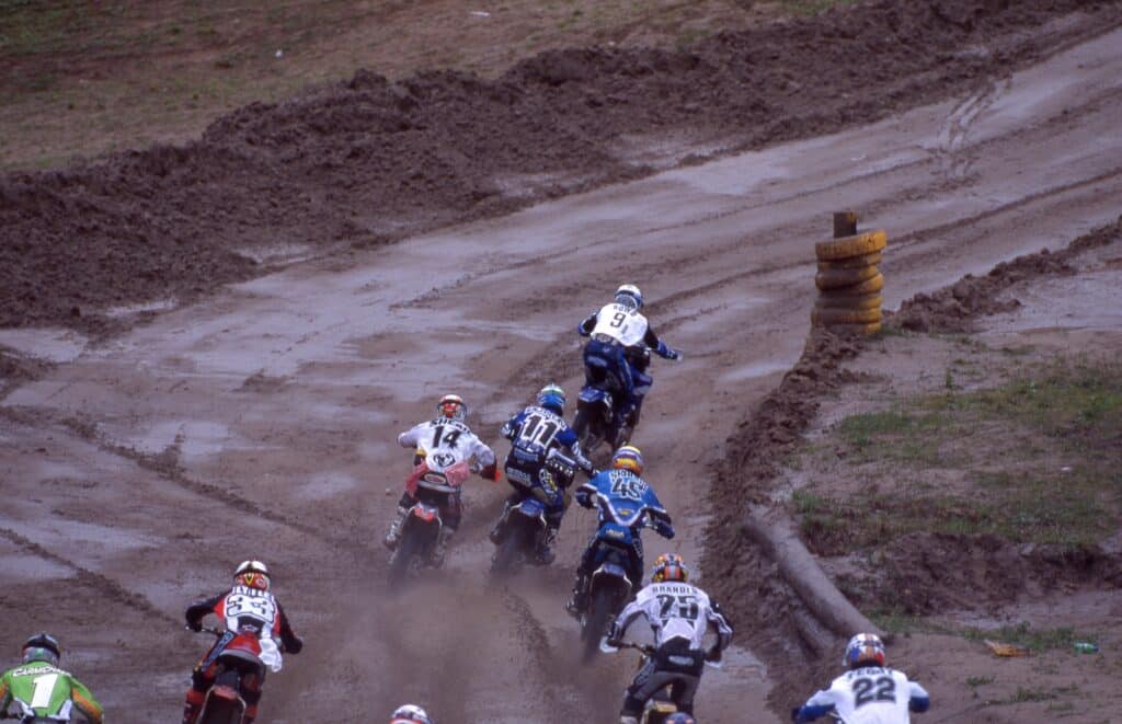John Dowd holeshot 125cc moto 2 at The Wick 338 in 1998. Photo: Paul Buckley